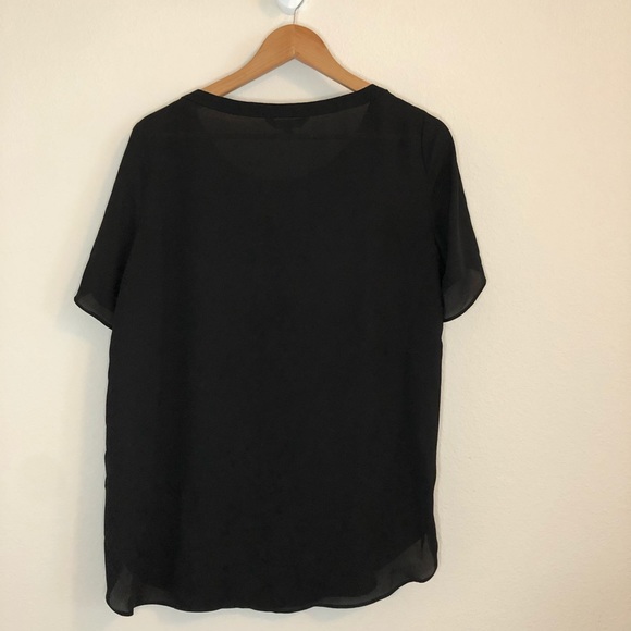 Banana Republic Black Short Sleeve Blouse Sheer Size Medium - Picture 2 of 3